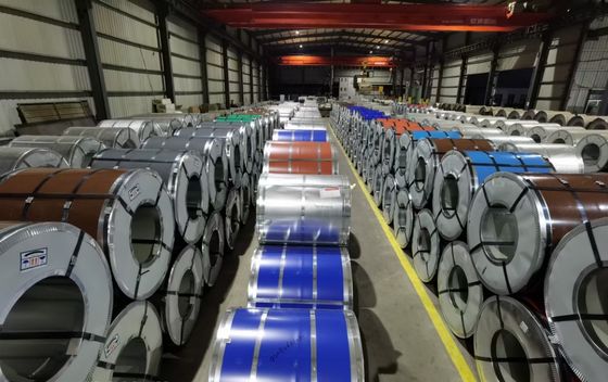 Coil de aço PPGI/PPGL competitivo Q23B DX51D Coil de aço galvanizado pré-pintado para largura 1000-1250mm e comprimento personalizado