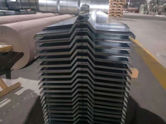 Processamento de punção SGCC DX51D GI Chapa de telhado Chapa de aço corrugado galvanizado com espessura 0,1-1 mm e Serviço