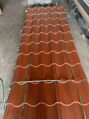 Serviço de descolagem Folha de telhado de aço galvanizado corrugado colorido para construção especial
