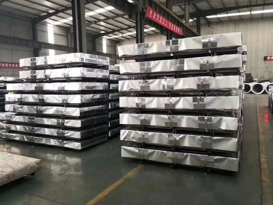 Folha de telhado galvanizado SGCC SPCC SECC 0,12 mm 0,35 mm Espessura 0,1 mm 1 mm Espessura GI Folha corrugada para telhado