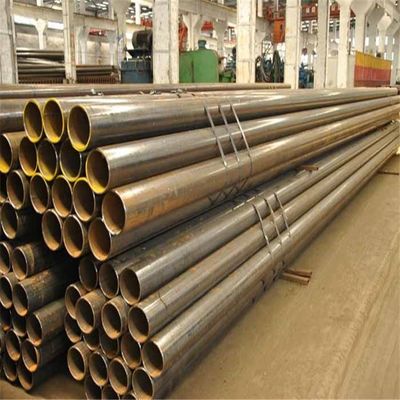 Tubo de aço soldado de costura reta com espessura nominal da parede de 2-6 mm Tolerância ± 1% Forma da secção Redonda