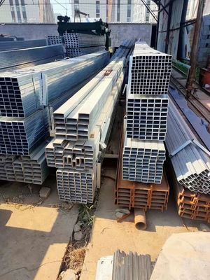 Tubos e tubos de aço galvanizados quadrados e retangulares para edifícios industriais de estufa, com tolerância de grau Q235 superior a ± 1%