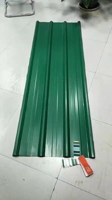 PPGI ASTM Pré-pintado revestido de cores de telhado chapa de aço galvanizado chapa de telhado ondulado chapa plana laminada a frio laminada a quente Grad