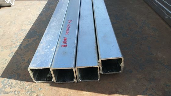 Tubos retangulares de ferro negro de alta precisão galvanizados galvanizados quadrados de aço com tolerância de ± 1% e técnica de laminagem a quente