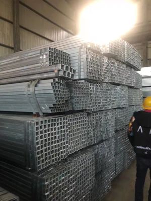 1.5x1.5 polegadas quadrado retângulo oco tubo de ferro soldado preto galvanizado tubo quadrado para pequenas ferramentas processo de fabricação