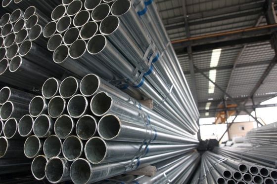 Tubo de aço galvanizado não ligado para serviços de solda de construção de estufas GI Tubo de zinco 80g 6/12 metros comprimento padrão