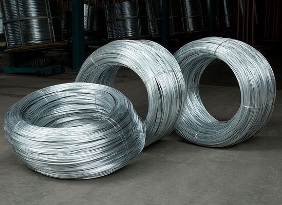 Competitivo fio de aço Q195 Q235 galvanizado a quente 2.5mm Material com e 19 fio de proteção de filamentos