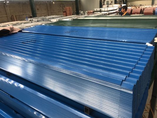 Preços de folha de telhado PPGI dura pré-pintada corrugada galvanizado metal perfurado para suas necessidades