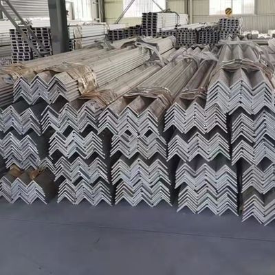 Q235/Q345/SS400/ST37-2/ST52/Q420/Q460/S235JR/S275JR/S355JR Barra de ângulo para edifícios e máquinas