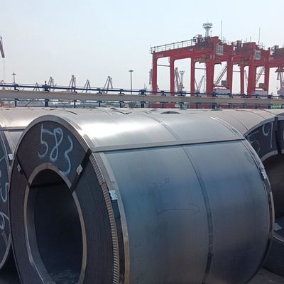 Reboco de chapa ASTM A57 A36 Ss400 Dx51d Dx52D Q295 Q235 Aço laminado a quente HRC leve e de baixo carbono para caldeira