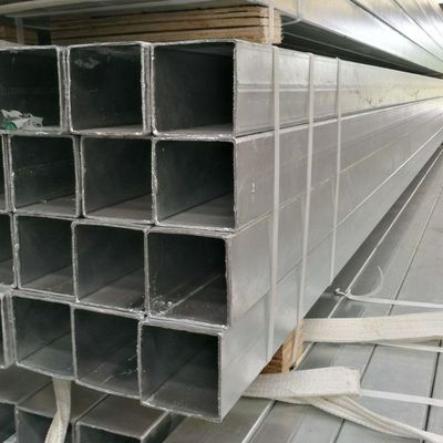 Empilhadeira de aço para carbono leve Quadrado de baixo carbono Galvanizado Erw Estrutural Rectangular Tubo GI oculto Tubo de aço galvanizado Tubo GI Quadrado