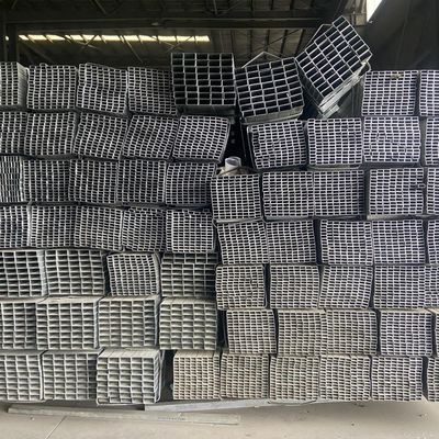 Materiais certificados CE 20x20 30x30 Gi Tubo quadrado Galvanizado Tubos ocos quadrados e retangulares soldados para uso não ligado