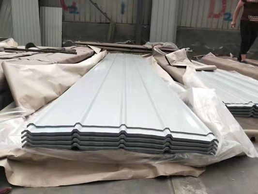 Folhas de telhado de ferro galvanizado para requisitos estruturais de TBR e superfícies revestidas de zinco