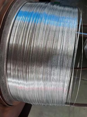 Q195 Q235 Grau de fio galvanizado Forte e durável 3,5 mm x 300 m comprimento para aplicações de carga pesada