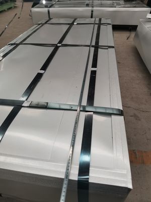 Soluções de telhado de longa duração Folhas de telhado de aço galvanizado de alta qualidade com espessura 0,12-0,35MM T/onda Preço direto
