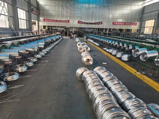 Materiais de construção Galvanizado Zinco GI fio com acabamento brilhante de 4,0 mm de espessura e alta resistência