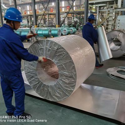20-275 g/m2 revestimento de zinco ASTM padrão de cores personalizáveis revestidas bobinas de aço galvanizado para diversas aplicações de construção