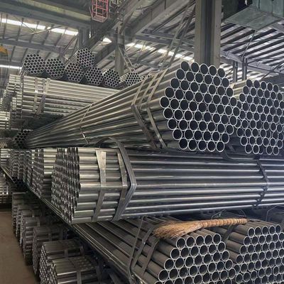 Tubos de parede espessa Tubos galvanizados para construção Tubos de aço soldados personalizados Materiais de construção resistentes à corrosão