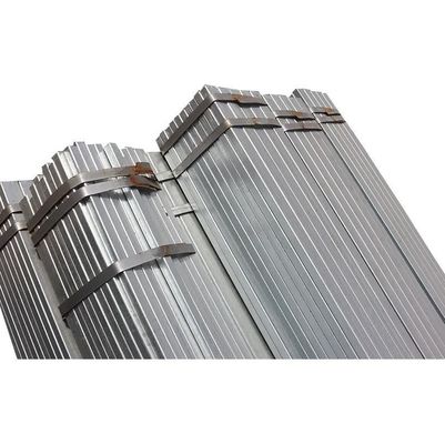 Tolerância ± 1% Tubo redondo galvanizado para estufas Soldado ERW Quadrado preto 2x2 4 40x80 mm andaimes