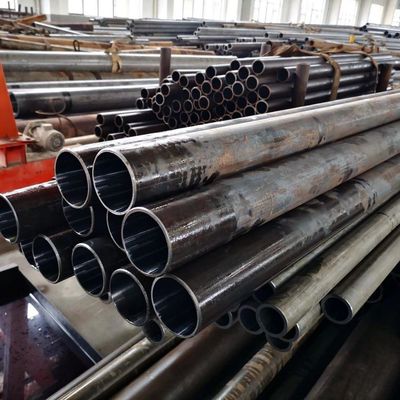 ASTM a333 Gr.6 API 5l Gr.x52 3 polegadas 4 polegadas tubo sem costura de ferro preto de carbono com faturamento por peso real e Punching